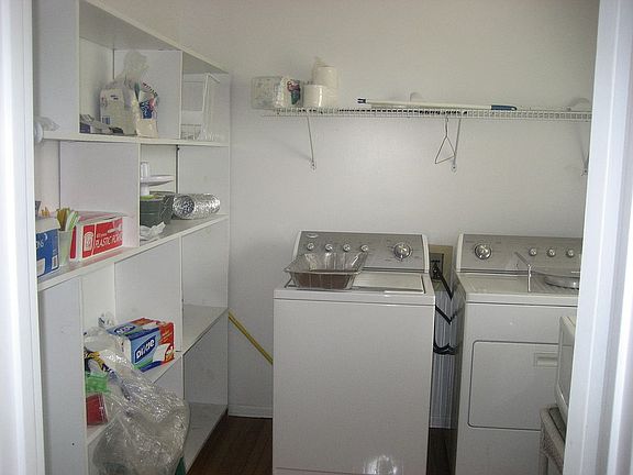 3rd image of 4725 Ben Hill Dr
