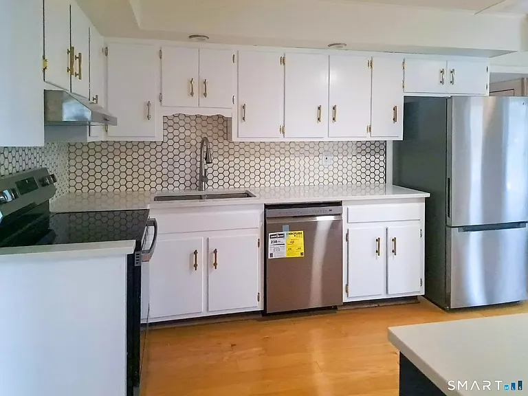 651 Quinnipiac Ave #2 — Photo 5