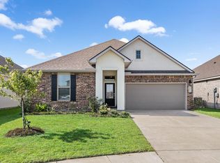 717 W Lakeshore Landing Dr, Slidell, LA 70461