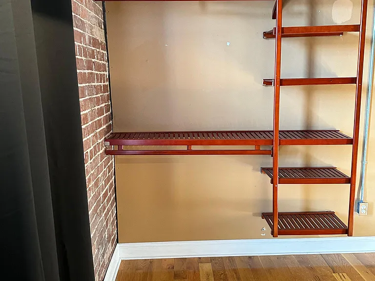 22 Walnut St #3A — Photo 6