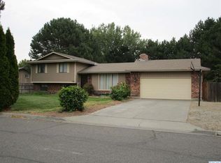 4705 S Washington St, Kennewick, WA 99337
