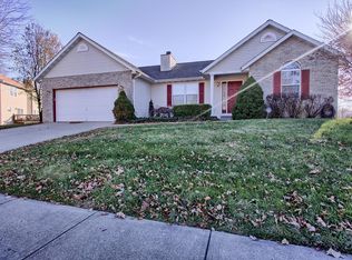 307 Fairwood Hills Rd, O'Fallon, IL 62269