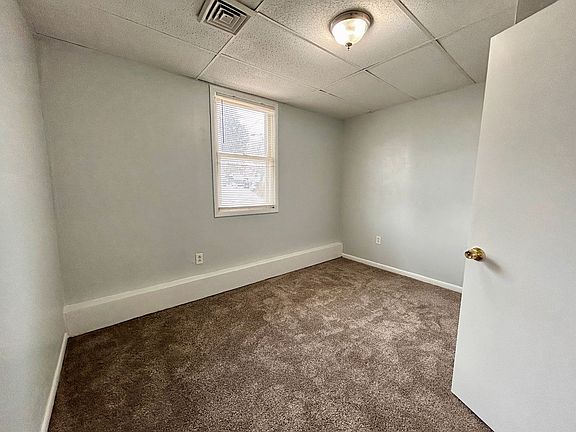 4th image of 849 Manor St #851-A