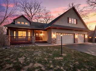 29694 Hidden Forest Blvd, Chisago City, MN 55013