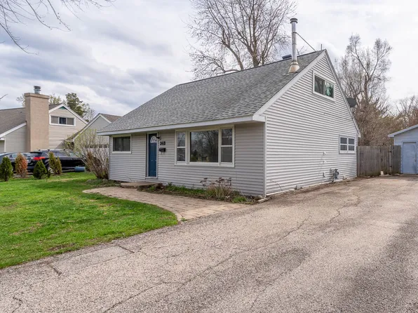 348 Behm Dr, Grayslake, IL 60030