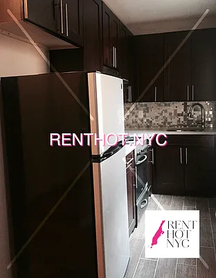 Rented by Weissman Realty | media 8