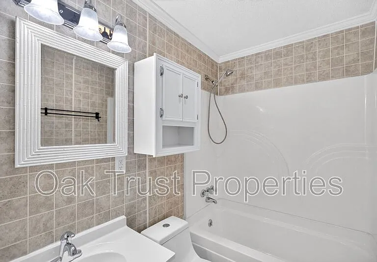 10 Newark Ave — Photo 13