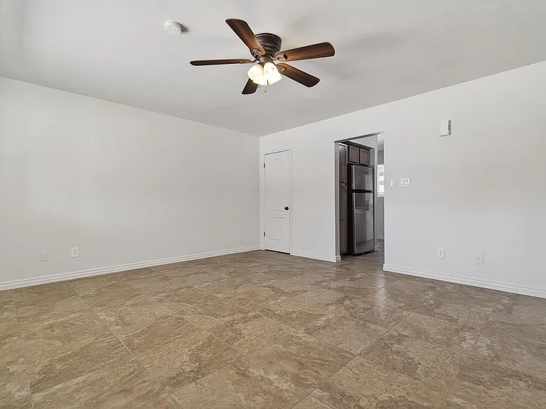 7802 E Heatherbrae Ave #2 — Photo 5