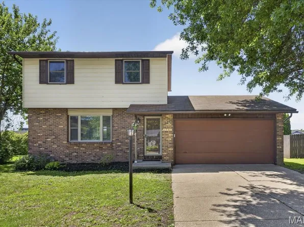 1707 Muny Vista Dr, Alton, IL 62002