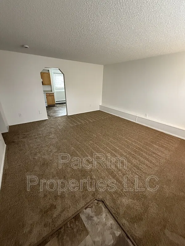 8850 Cordell Cir — Photo 3
