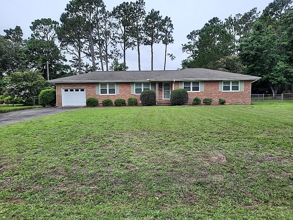 2nd image of 210 Madeline Dr