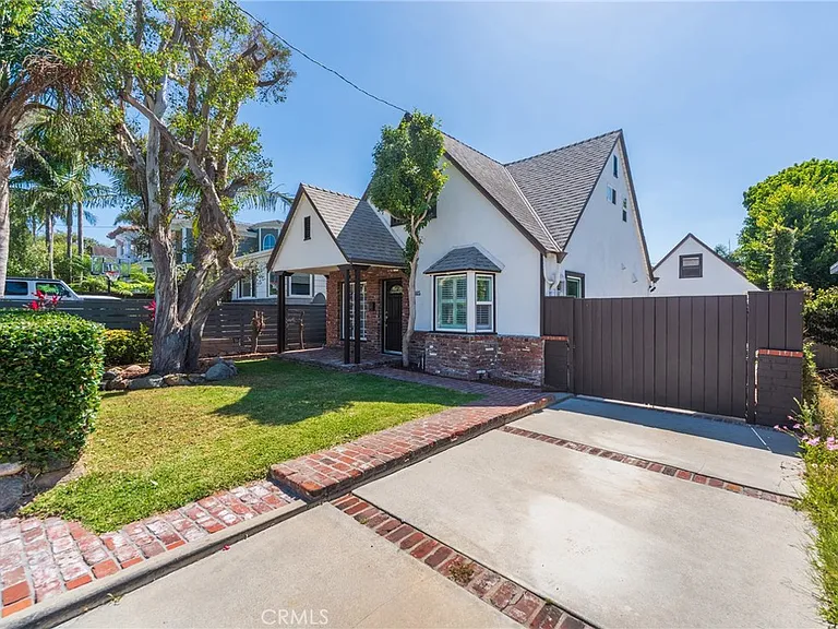 1305 Oak Ave — Photo 42