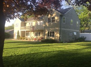 11 Winnipauk Dr, Norwalk, CT 06851