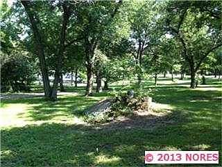 2nd image of 11881 E 400th Rd