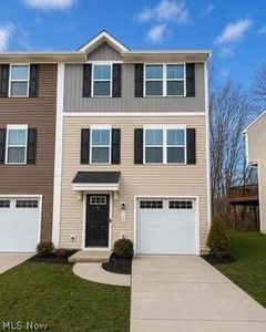716 Pine Spring Dr, Painesville, OH, 44077