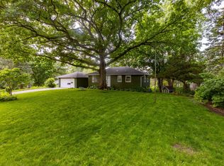 5666 Glen Moor Rd E, Minnetonka, MN 55345