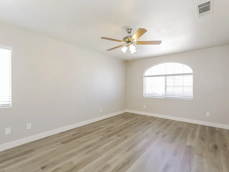 3201 Cheltenham St — Photo 10