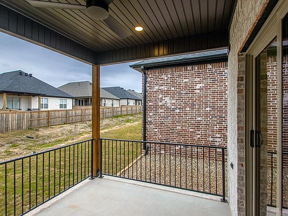 5th image of 190 Fletcher Ridge Dr