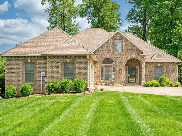 413 Founders Ct, Springfield, TN 37172