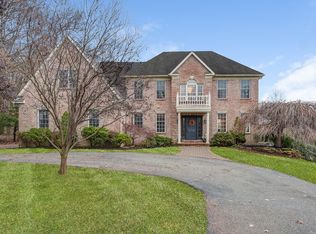 200 Potterstown Rd, Lebanon, NJ 08833