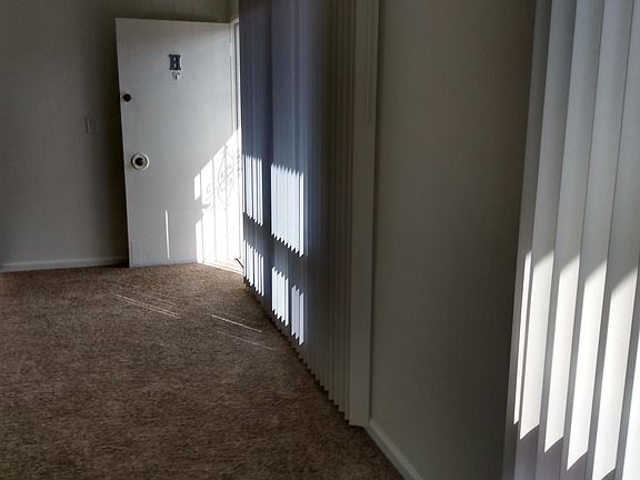 2nd image of 25233 Loytan St #H