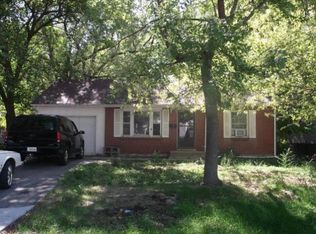 1605 W Sheley Rd, Independence, MO 64052