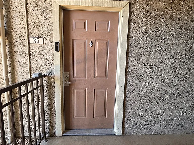 4380 Sandy River Dr #35 — Photo 1