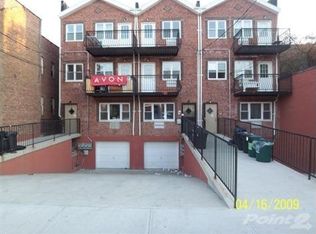 710 E 227th St, Bronx, NY 10466