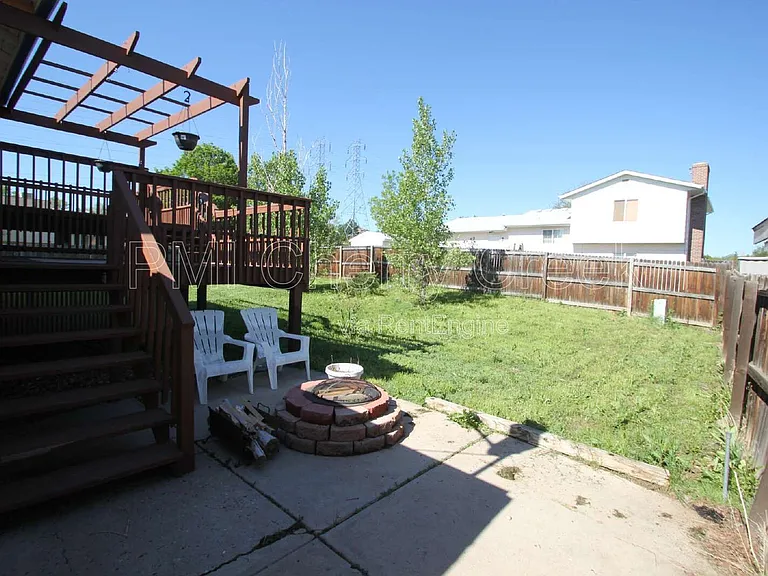 1875 S Ivory Ct — Photo 27