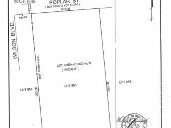 Poplar Street, Central Islip, NY 11722