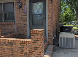 1337 Applewood Ln #1337, Newton, KS 67114
