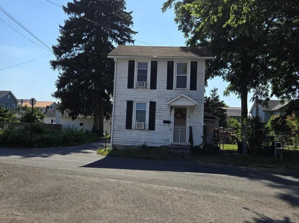 44 Pleasant Valley Ave, Milton, PA 17847