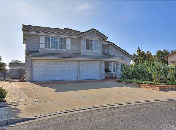 2nd image of 13519 Mallorca Ln