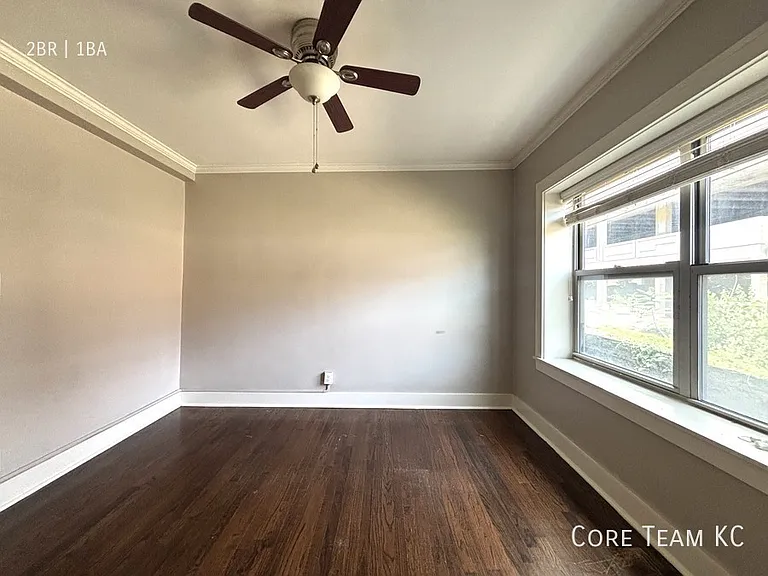 710 W 48th St #105 — Photo 12