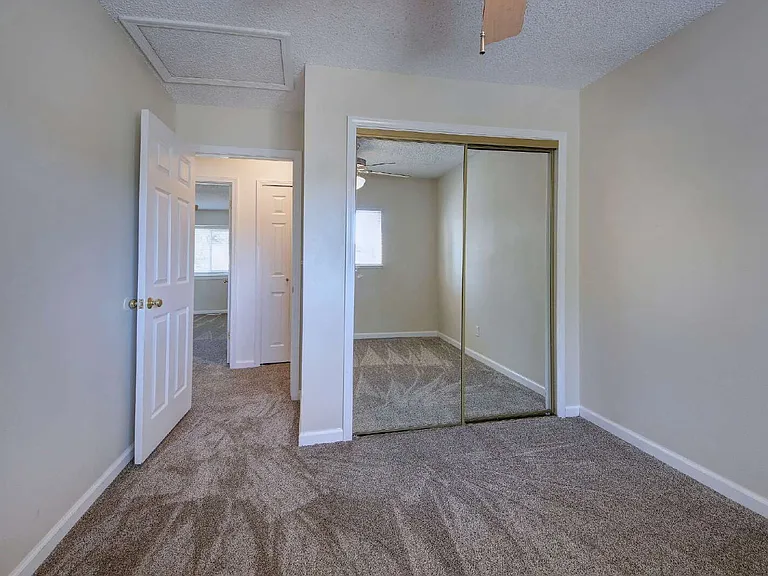 7490 Churchwood Cir — Photo 24