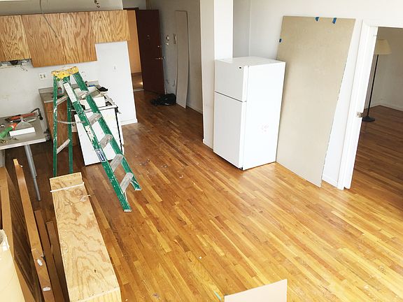 2nd image of 15 Lawton St APT 21
