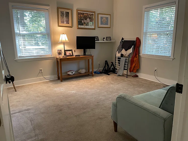 7 Garfields Way — Photo 32