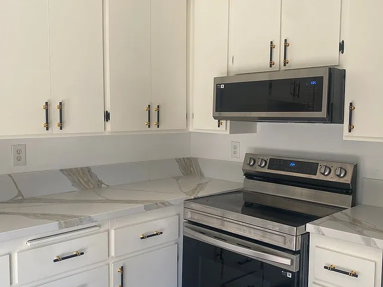 23236 Orange Ave #5 — Photo 4