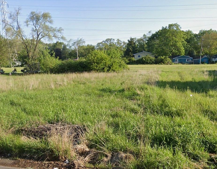 1st image of 113 Bradford Rd