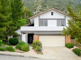 2713 Starfall Dr, La Crescenta, CA 91214
