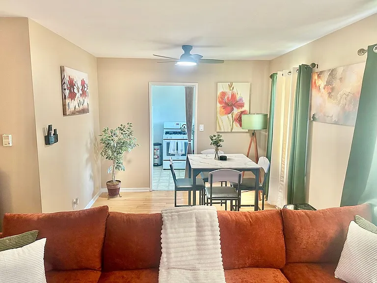 4142 S Buckingham Rd #D — Photo 1