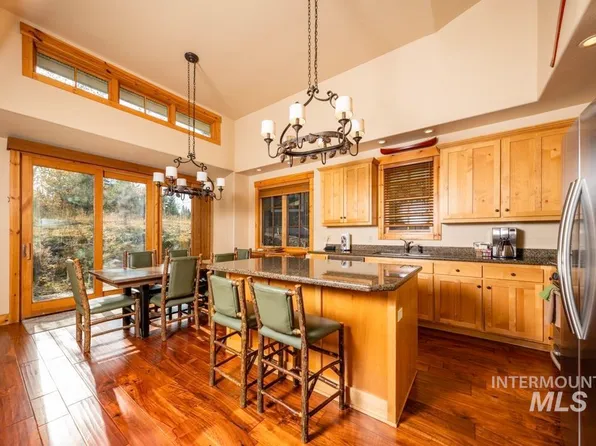 1329 Hearthstone Ct #5A, McCall, ID 83638