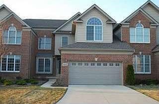 2nd image of 44682 Broadmoor Cir N Unit 44