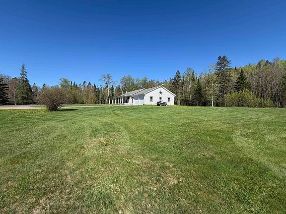 4th image of 438 Canaan Hill Road