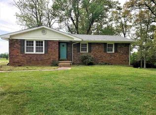 4353 N Pleasant Valley Rd, Robards, KY 42452