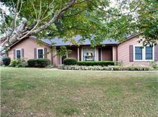 316 W Overhill Dr, Old Hickory, TN 37138