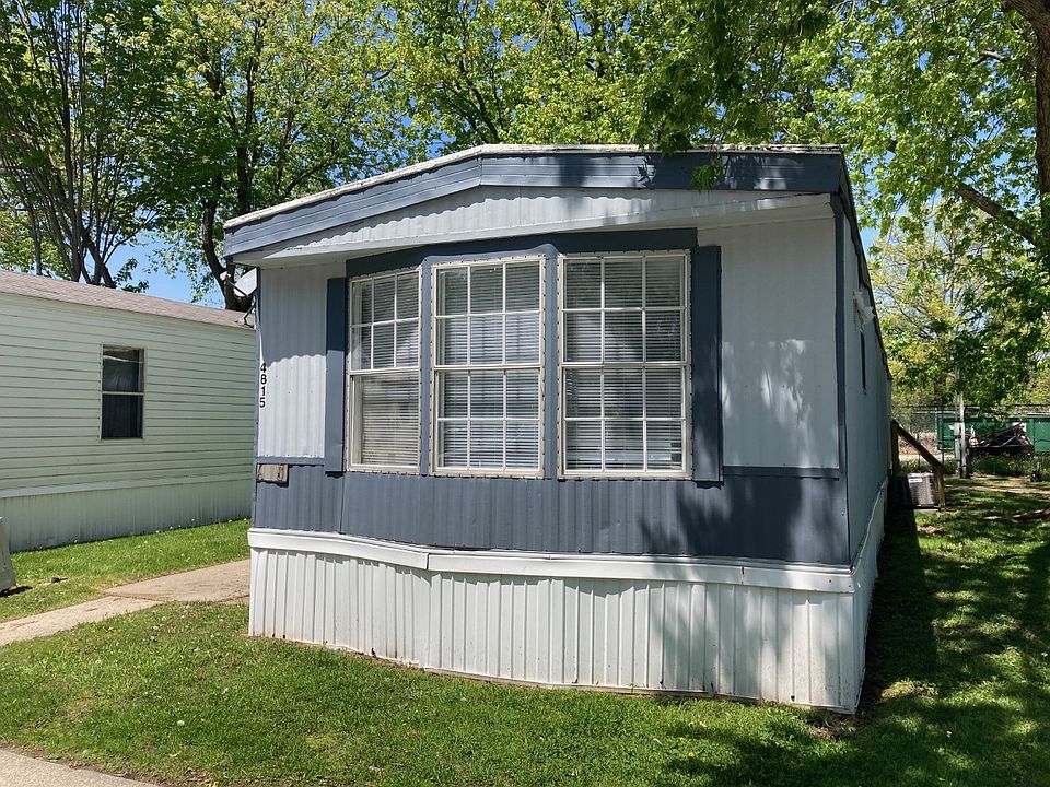 2nd image of 4815 Bade Dr