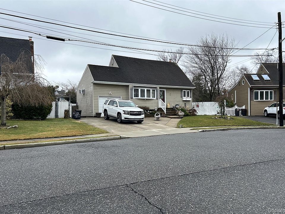 2nd image of 34 Karen Street