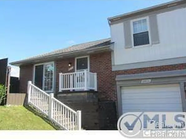 23534 Stonehenge Blvd #1, Novi, MI 48375