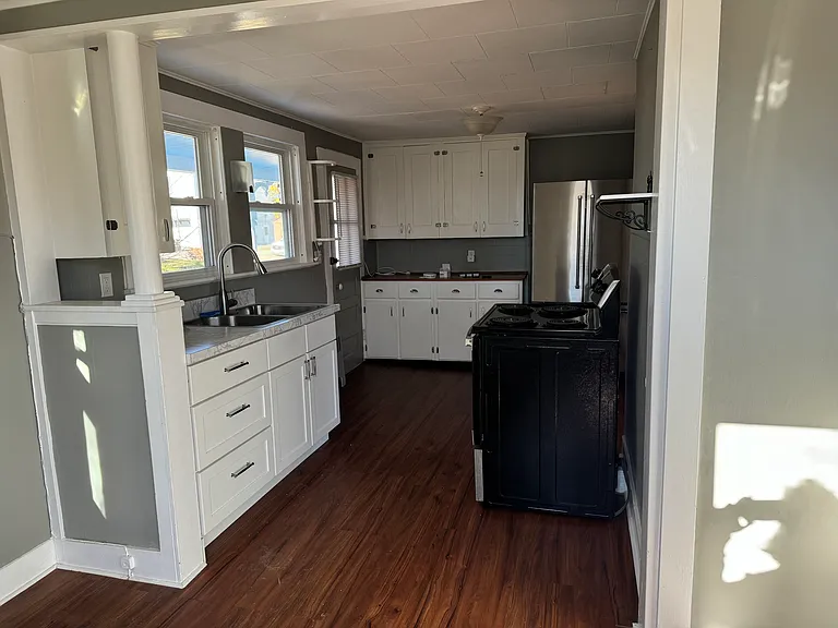 21 Jabish St #1 — Photo 3
